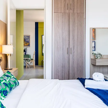 Whispering Palms 1-br By Finikoudes Апартаменты Ларнака
