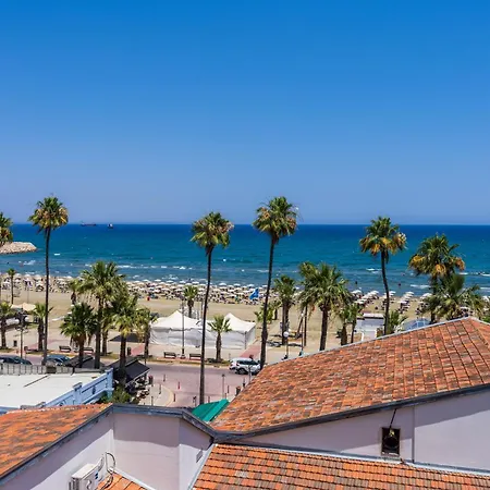 Lägenhet Whispering Palms 1-br By Finikoudes Larnaca